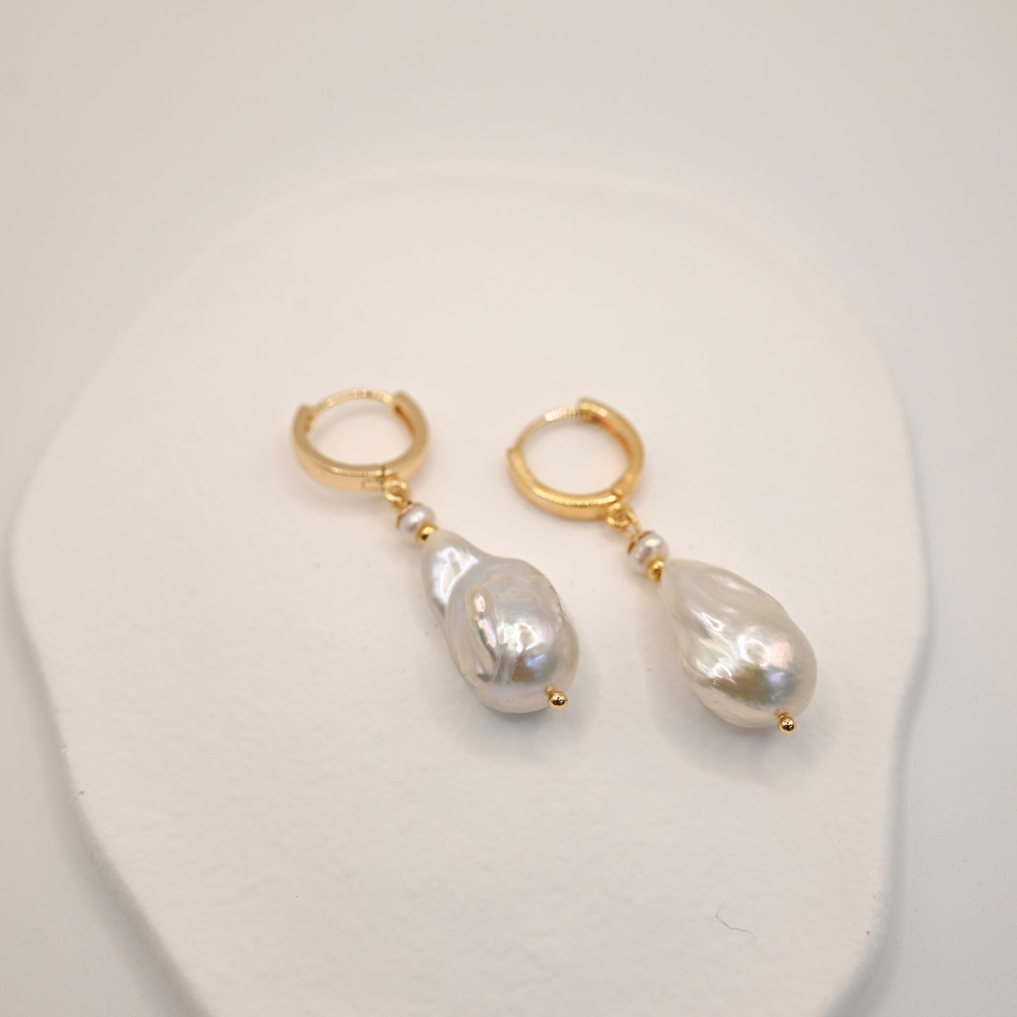 Echo Baroque Pearl Hoop Earrings