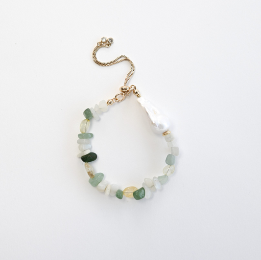 Aventurine Emerald Gleam In Baroque Pearl Bracelet