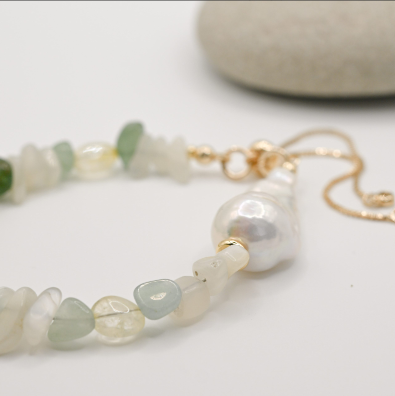 Aventurine Emerald Gleam In Baroque Pearl Bracelet