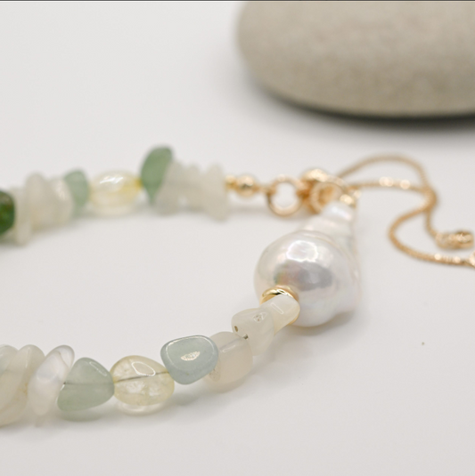 Aventurine Emerald Gleam In Baroque Pearl Bracelet