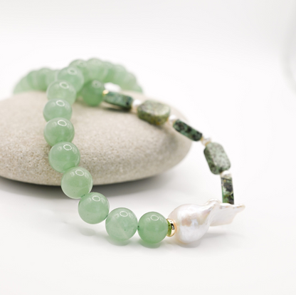 Green Aventurine In Baroque Pearl Necklace