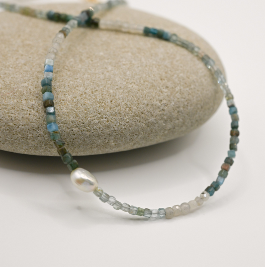 Aquamarine Dance Necklace